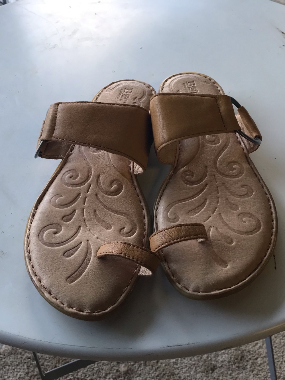 Born Leather Toe Ring SlideSandals WomensSize6 Cream Comfort RingAccent Boho